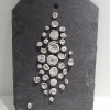 Coquillages alpins - été 2013 - 22x30 cm - ardoise de Morzine, faïence blanche, émail