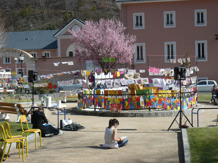 mars 2012 - Grande Lessive - 2nd option arts plastiques