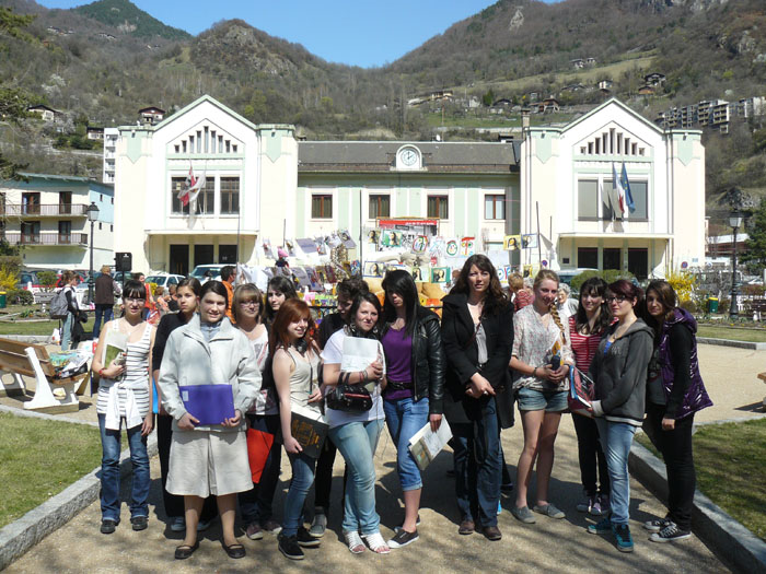 mars 2012 - Grande Lessive - 2nd option arts plastiques