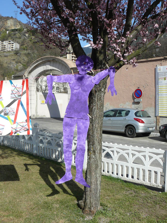 mars 2012 - Grande Lessive - terminale option arts plastiques